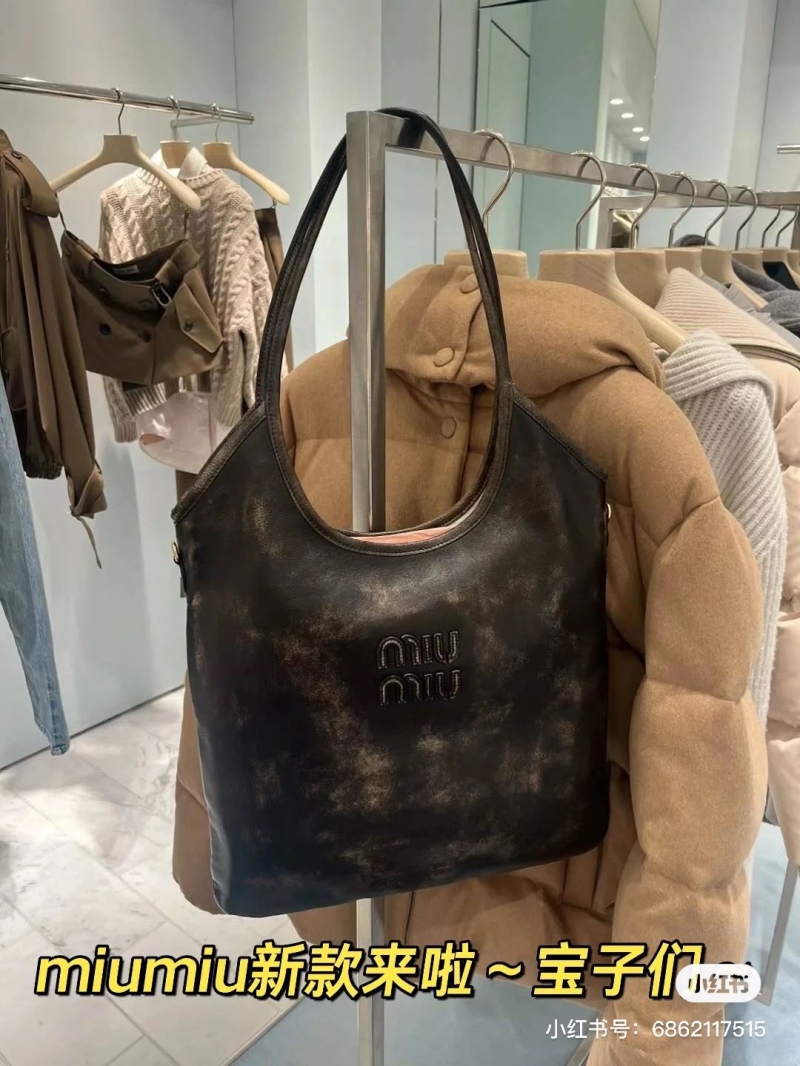 Miu Miu Tote Bags